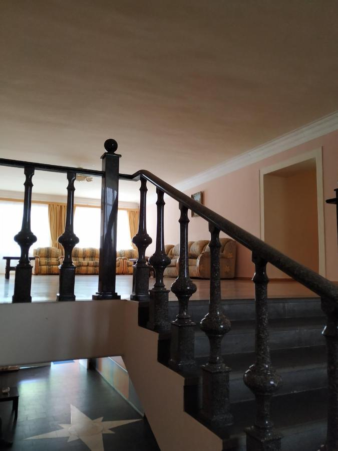 צ'אקאדזור Aliq Hotel מראה חיצוני תמונה